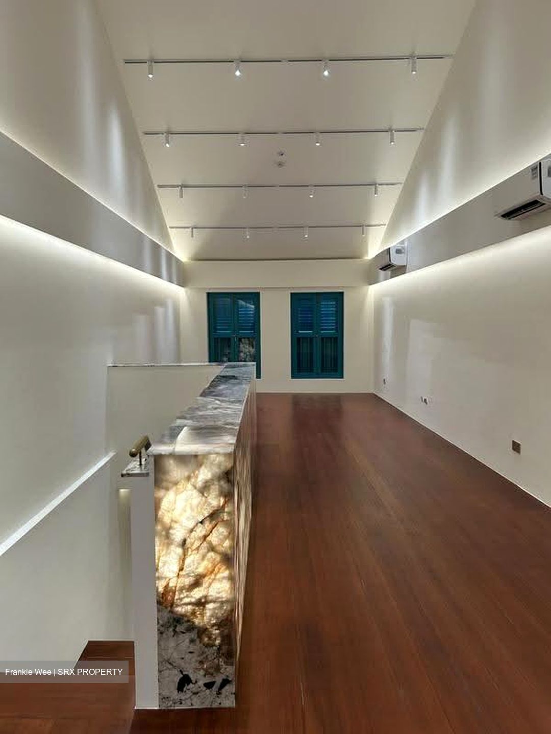 South Bridge Road (D1), Office #636389651